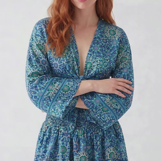 Mavi Mandala Baskılı Crop Mini Etek Takım